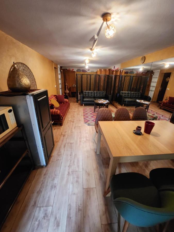 Chez Pipo Bed and Breakfast Conthey Buitenkant foto