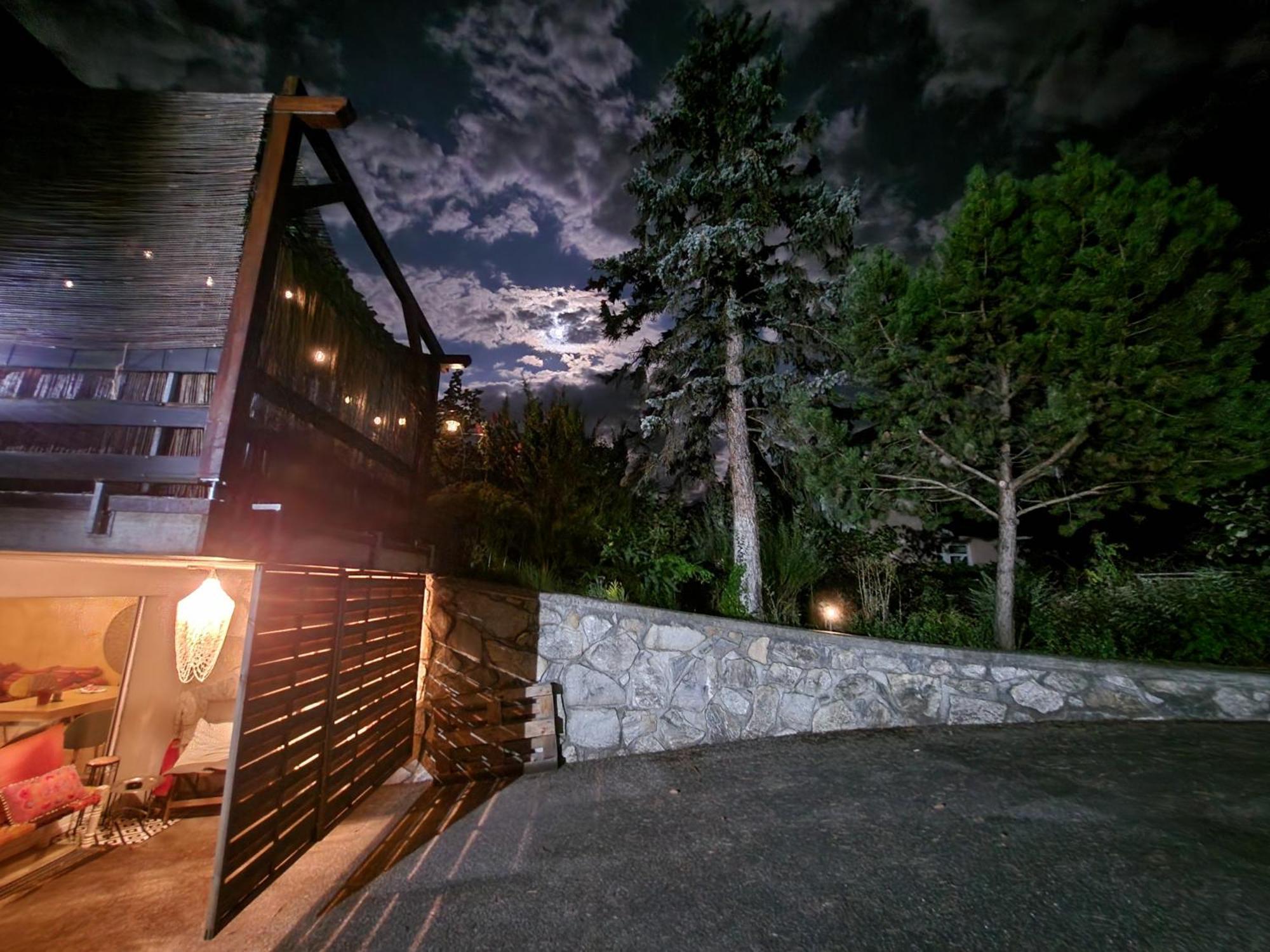Chez Pipo Bed and Breakfast Conthey Buitenkant foto